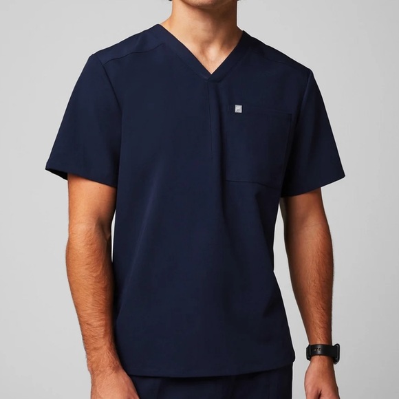 NEW FABLETICS HELIX SCRUB TOP MENS SIZE: 3X - Picture 1 of 6